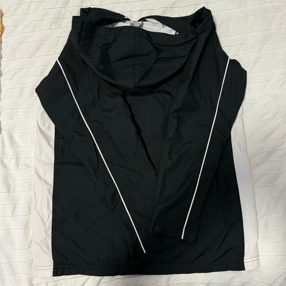 Nike Jacket - Picture 4 of 4